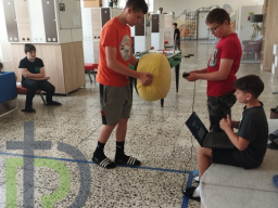 Projekt EMPE (Embodying Math&amp;Physics Education)